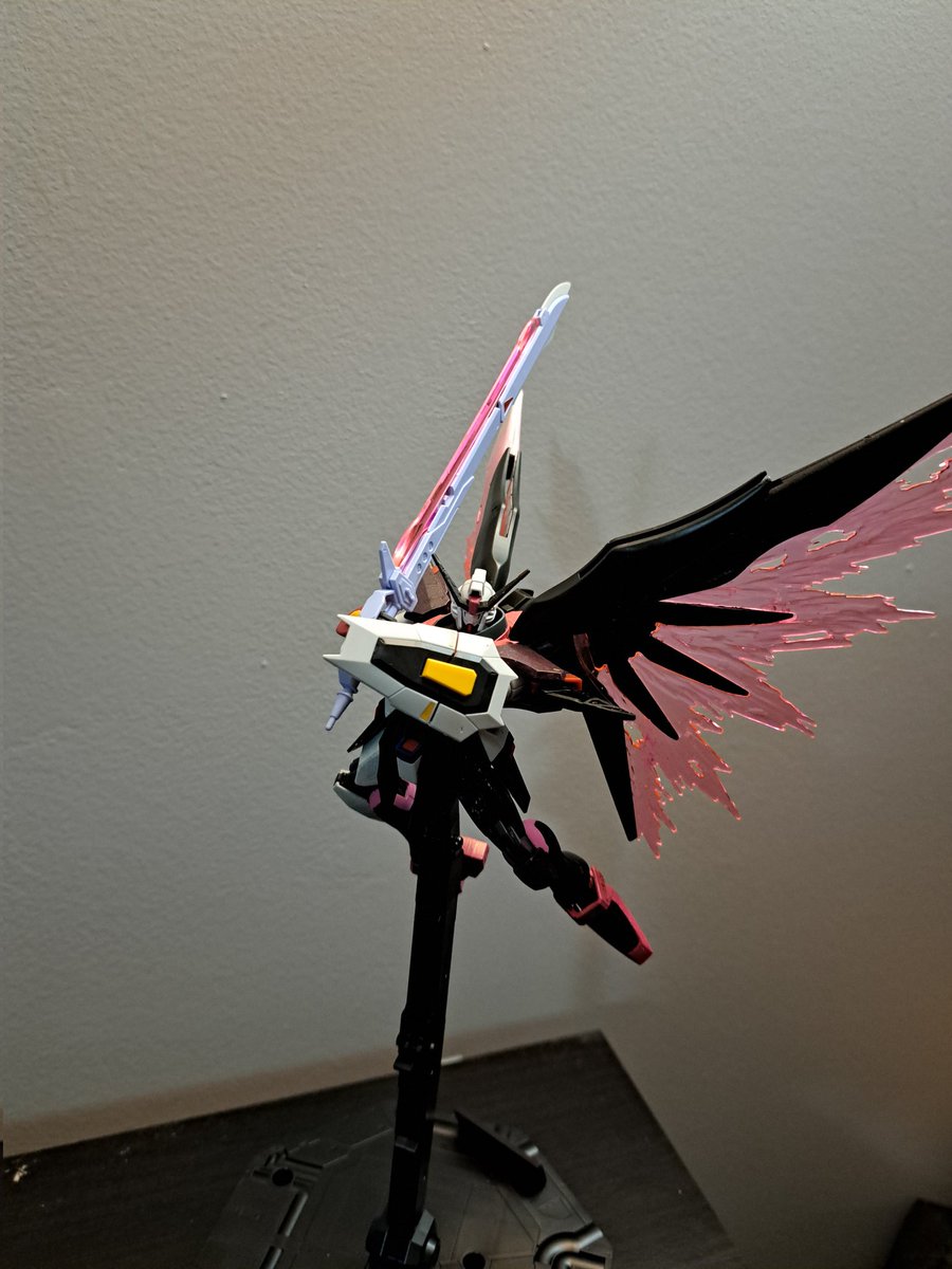 ❄ Radient ❄ tweet media