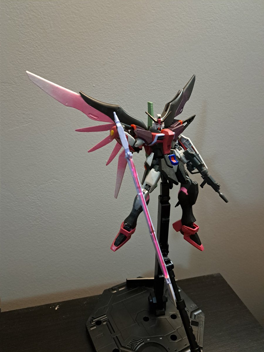 ❄ Radient ❄ tweet media