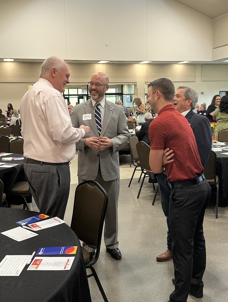 Great morning at the United Way breakfast! This organization has played an instrumental role in the betterment of Sumner County, and I truly treasured my time serving on their board.