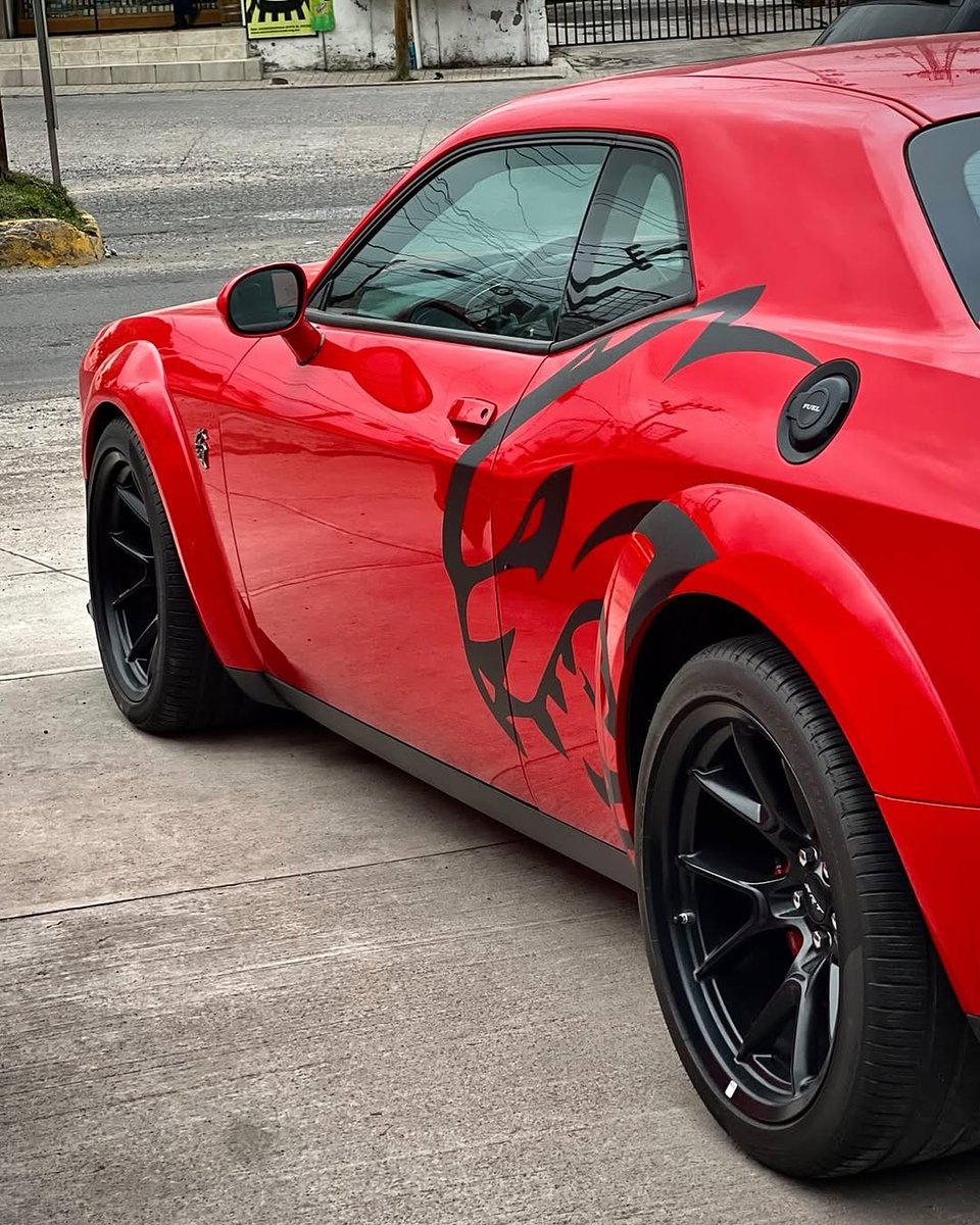 Mopar Chakmol🩵 (@moparchakmol) on Twitter photo 
