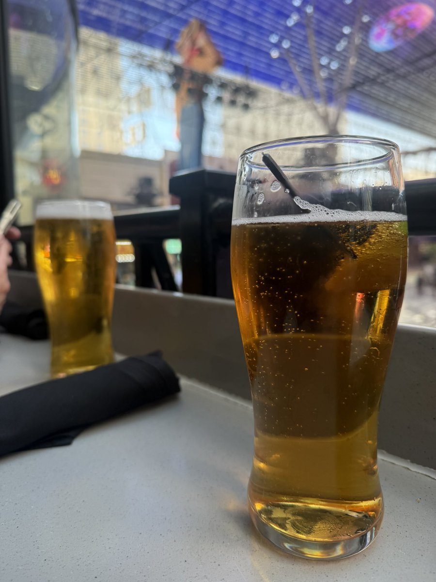 wapple15's tweet photo. Thursday afternoon #CiderView #BeerView #Nevada #FocusGames https://t.co/xFOIQigkkU