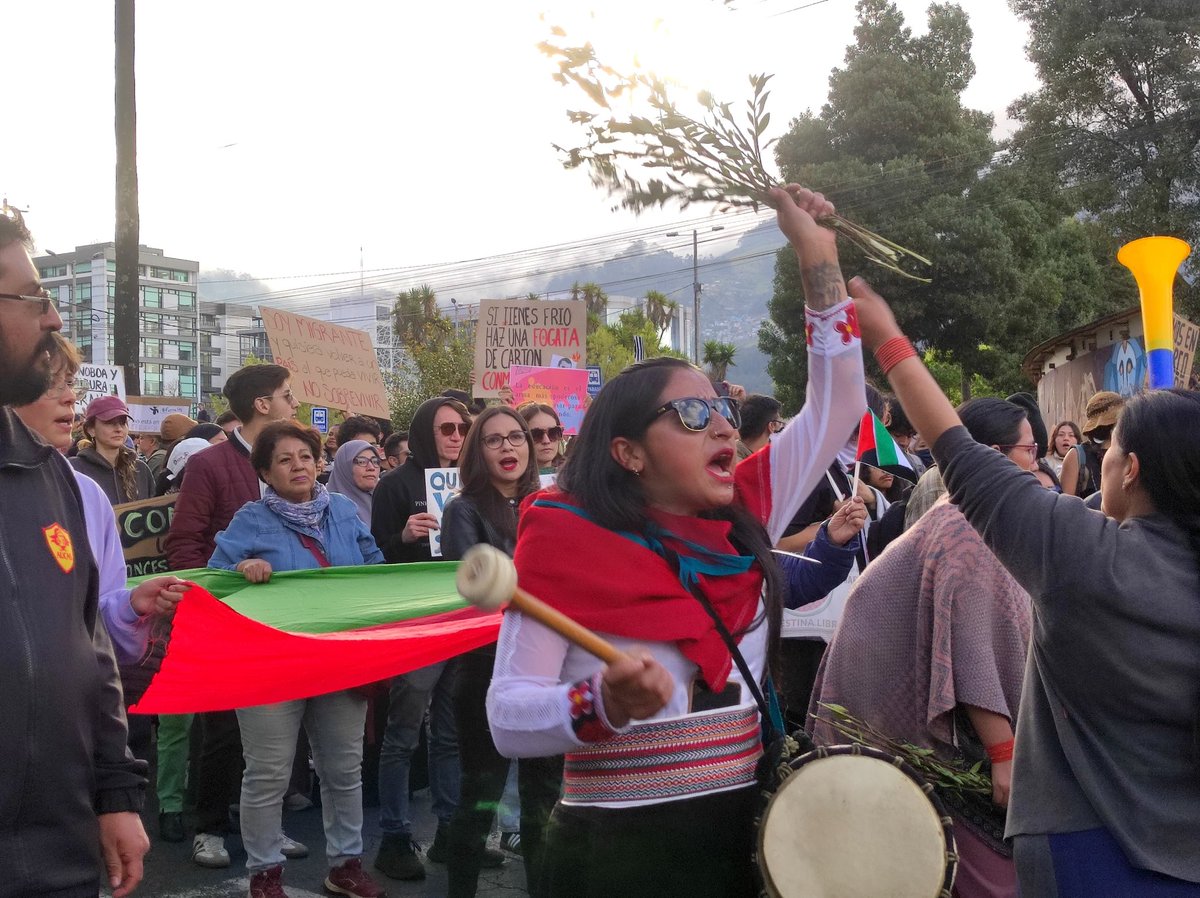 📍#Cobertura | Hoy, jueves 14 de agosto, se realiza en #Quito una nueva movilización contra el gobierno de Daniel Noboa, convocada por la asamblea ampliada de organizaciones sociales.

Sigue el hilo 🧵

Cobertura: Tamia Maldonado y Jeanneth Cervantes.