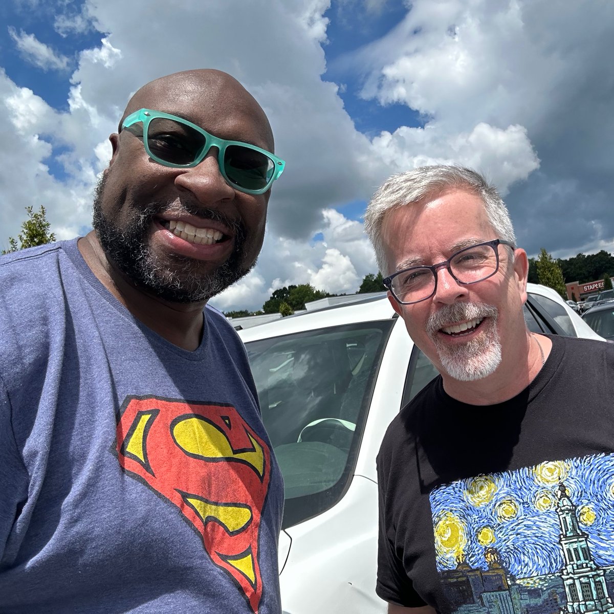 MaleVoiceOverTalents tweet media