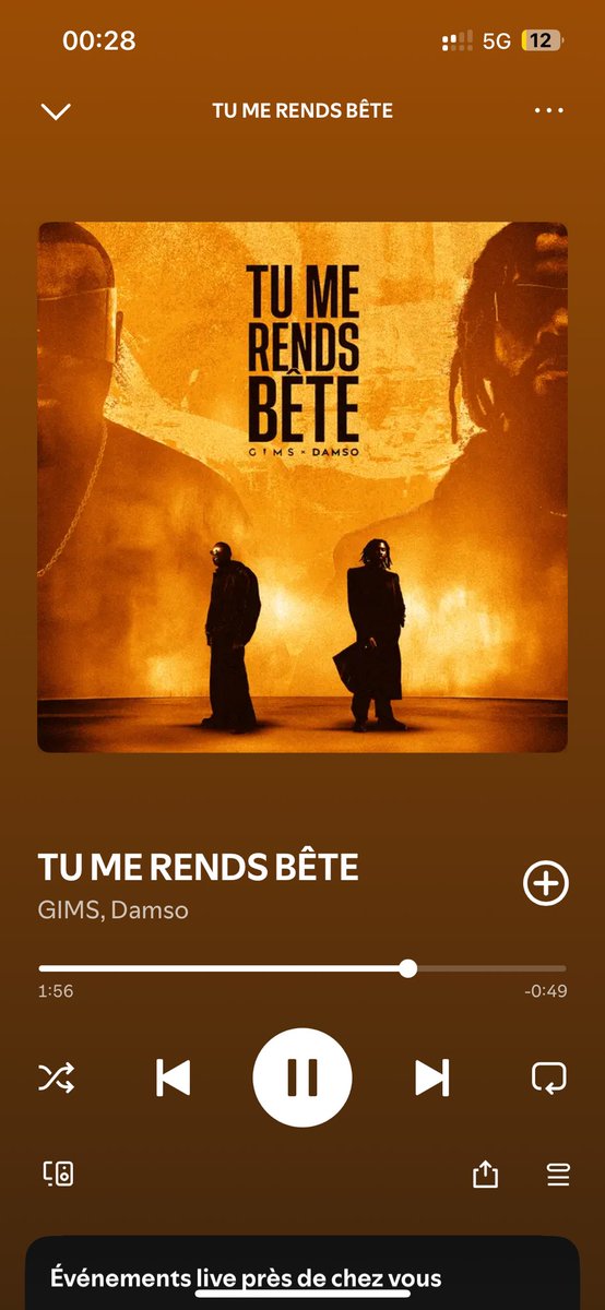 _lucas_crr_'s tweet photo. Comment on signale un son svp ? 
Je pense qu’on est sur le pire couplet de la carrière de damso, gims qui nous sort le même son en boucle…faut aller se faire enculer un jour https://t.co/lPl3J778sP