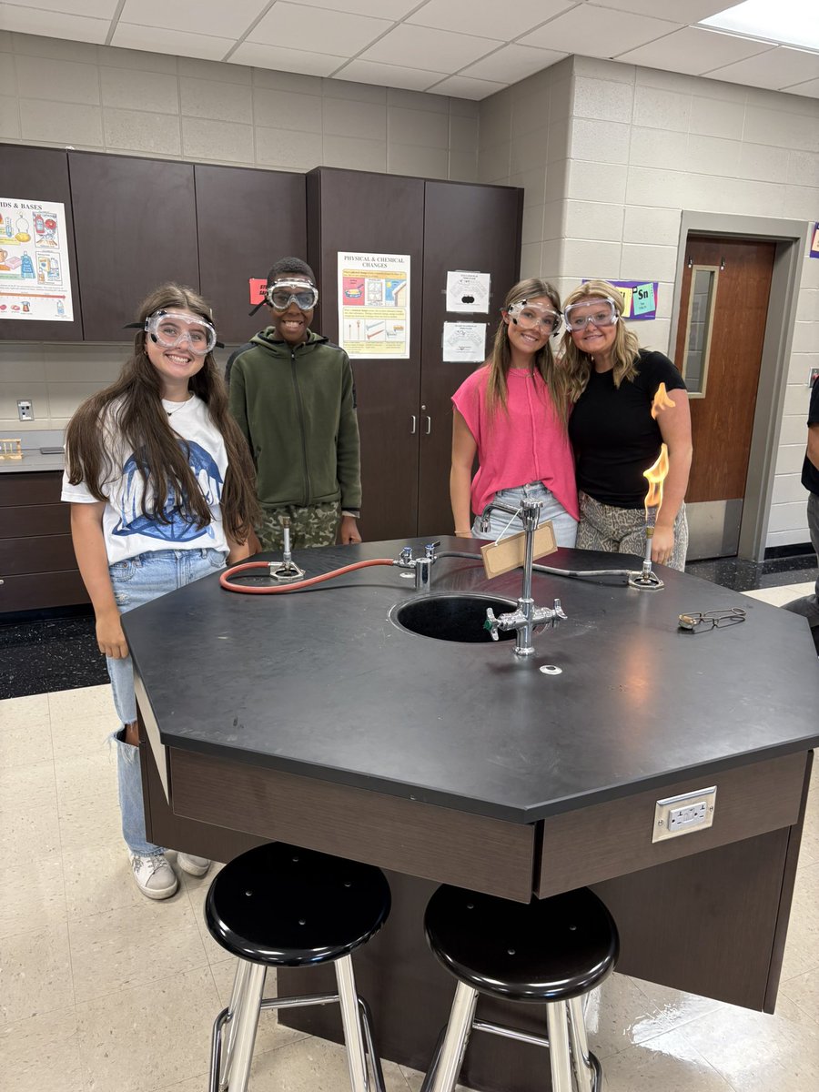 dasing1_oh's tweet photo. Well, it’s that time of the year where I teach students how to properly use a Bunsen burner. AKA known as “Fire Day!” 😆 https://t.co/wFq9g7d0yn