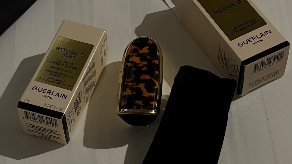 theonlyonehaifa's tweet image. The most iconic lipstick