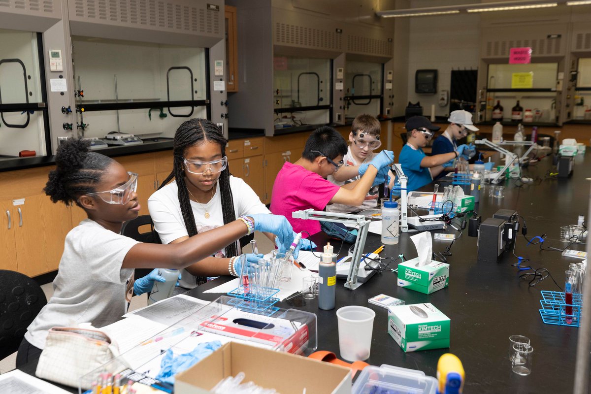 East Stroudsburg University tweet media