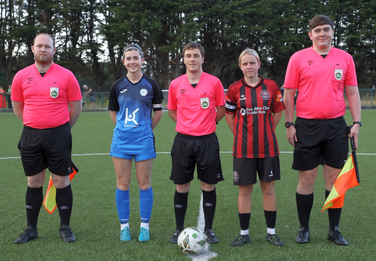 BohsABaldiemann's tweet photo. Pix from Tueday night's LOI Academy WU19 Cup semi-final @bfcdublin v @HarpsAcademy at the Oscar Traynor Centre.
More here: https://t.co/dxeGArgqOu
@BFCUnderage @LoiWomen @FAIWomen https://t.co/W2LhLsX2Fr