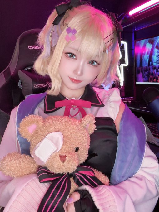 Twitterのコスプレ画像11