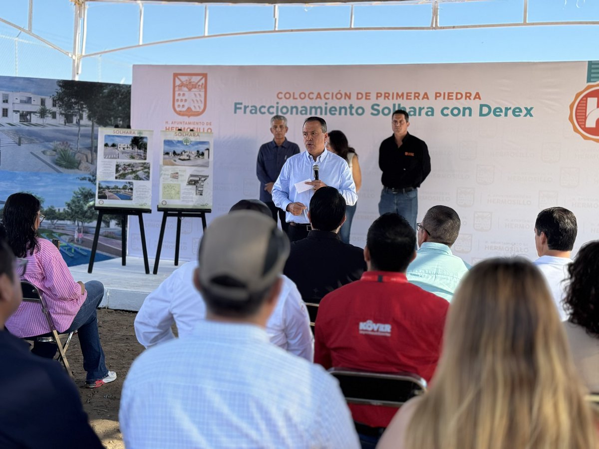 secretariahmo's tweet photo. Colocación de la primera piedra de SolHara, un desarrollo habitacional de 204 viviendas accesibles con paneles solares, gracias al programa SelloH de la @PromotoraInmobH en colaboración con Derex, en compañía del Presidente Municipal @tonoastiazaran. https://t.co/nqmAbsaQJ0