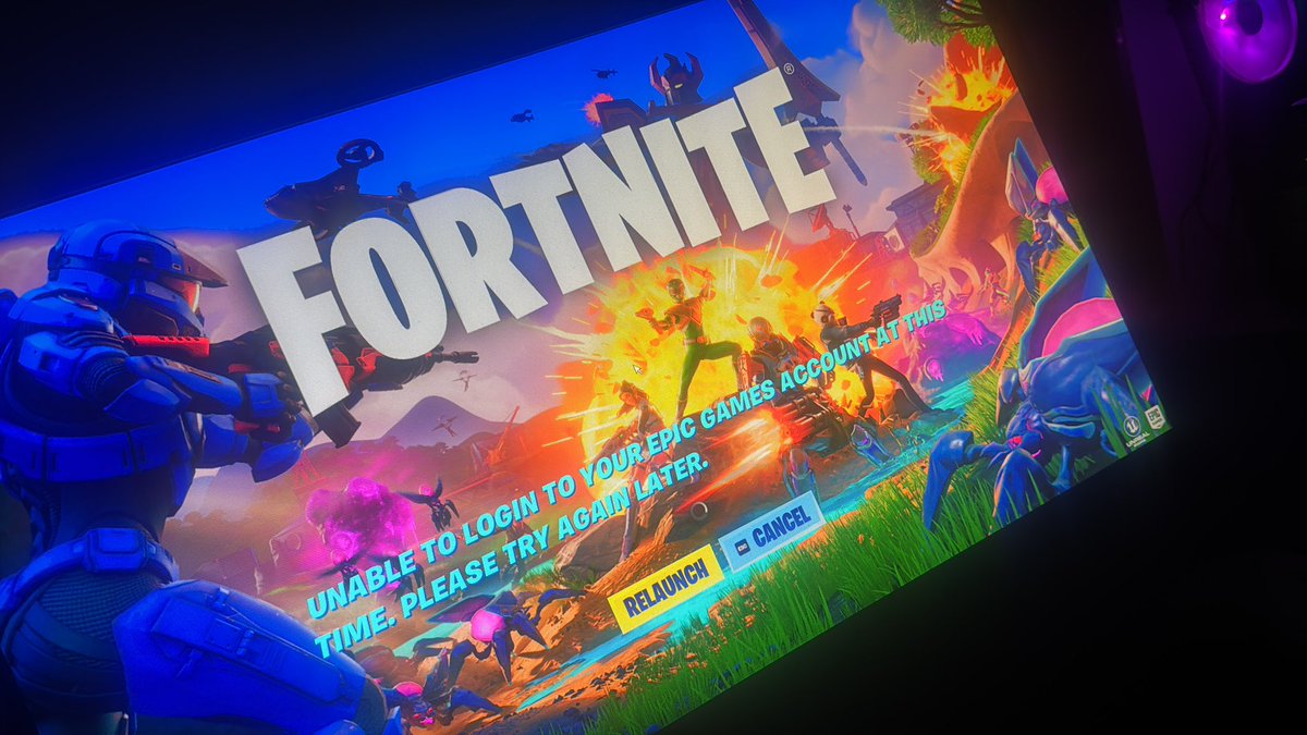 Craw1996's tweet photo. @HYPEX I can’t even log into Fortnite 😂 https://t.co/HyplaVPDUp
