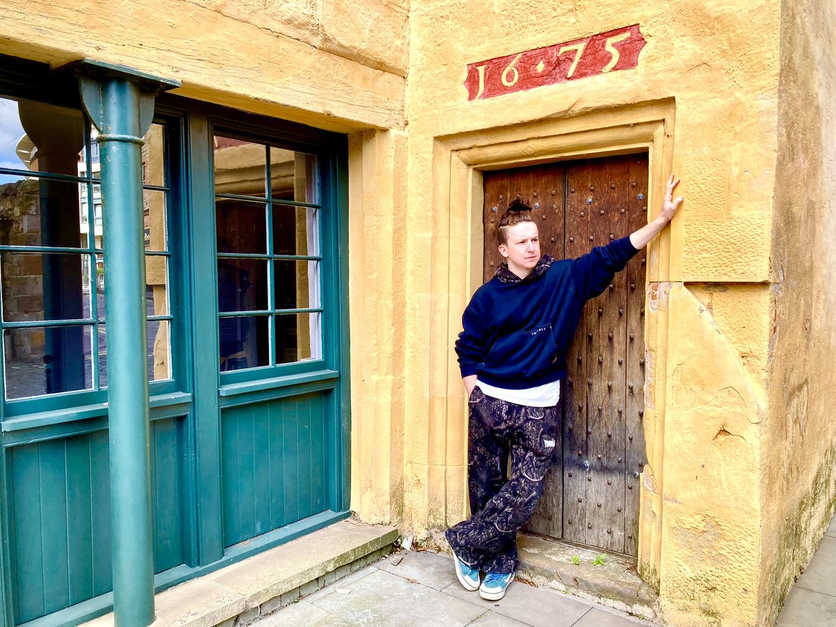 LiamRudden's tweet image. Four days to go. Opens Tuesday. 
The World Premiere of @FallenAngelPlay is coming. Five performances only. 
Book now on the @edfringe website and be among the first to see actor Liam Campbell in the roll of Angel.  
#edfringe