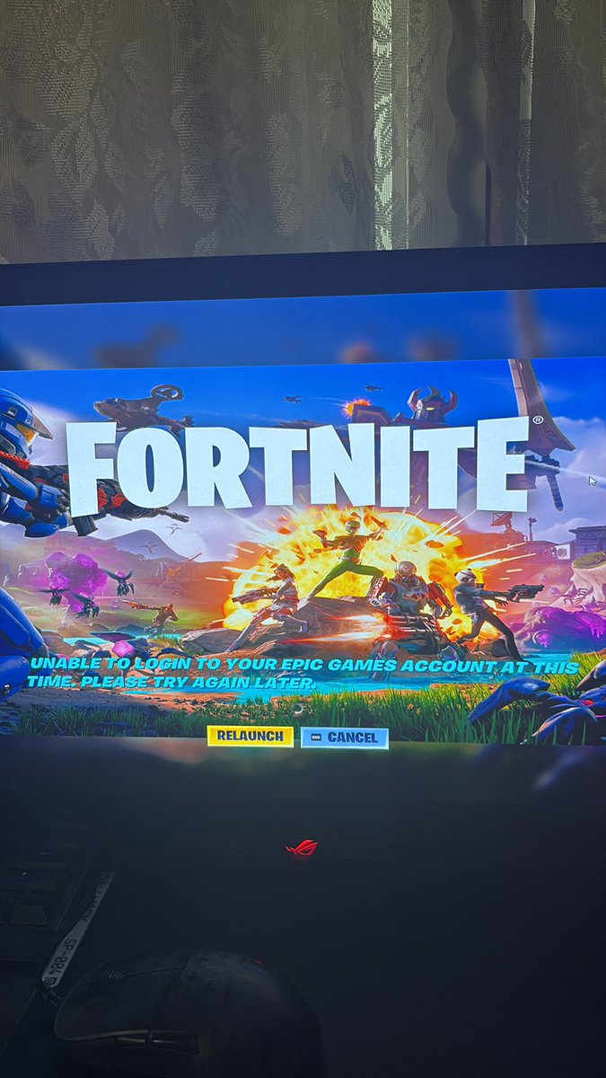 Chadee_'s tweet image. Nice Fortnite ! @FortniteStatus