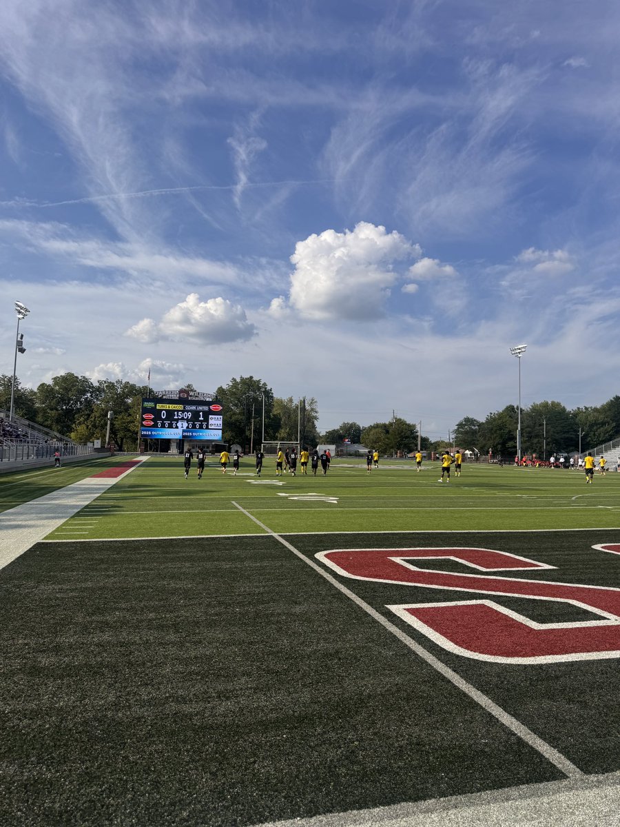 Ozark United U-19 takes the lead from the penalty spot in the 15th minute 1-0 Ozark United