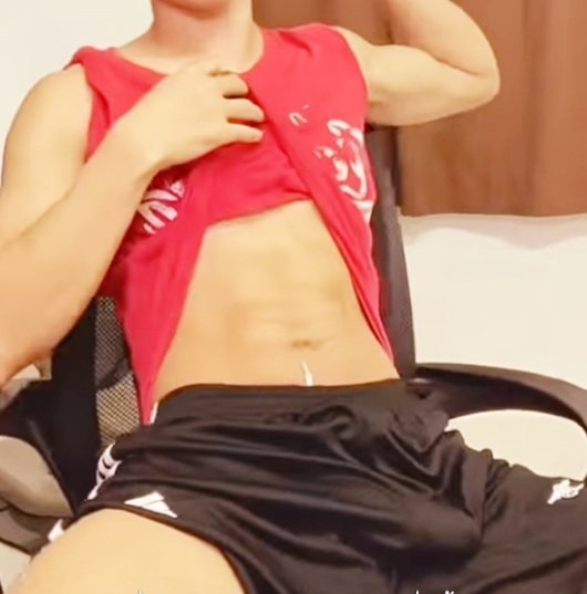 อาเลัก tweet media