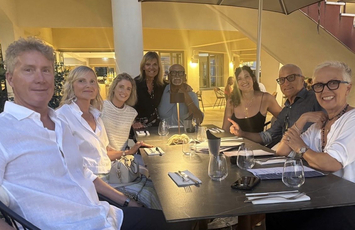 RLevaggi's tweet image. Bella serata con amici presso l’hotel Fara dí  Chiavari