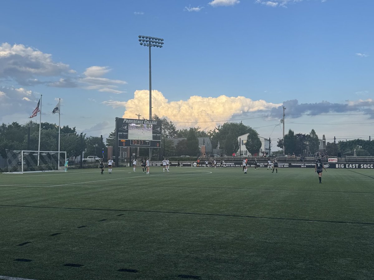 Opening night for ⁦<a href="/PC_WomensSoccer/">Providence College Women’s Soccer</a>⁩ Let’s start the year with a W #gofriars