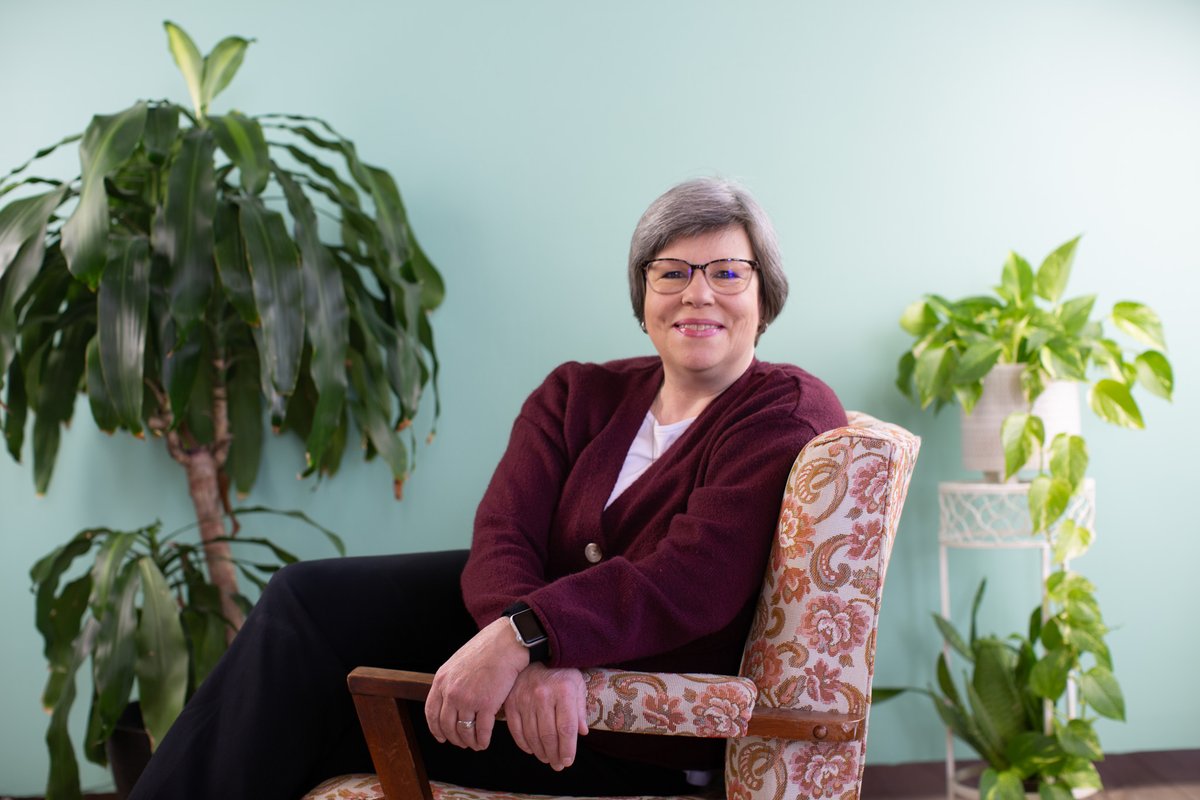 COMPASSnebraska's tweet image. Meet Cheri, our compassionate therapist specializing in PTSD, anxiety, depression, grief, and relationship support. She offers a safe space for healing through various techniques. Now accepting new clients for in-person and virtual sessions. Call 308-237-4085 today! #MentalHealth