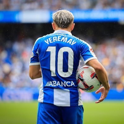 Bueno, pois xa estamos por Portugal e  aquí non se fala outra cousa que non seña  do “wonderkid” Yeremay. Por favor os que estedes perto de Abegondo, cunha corda e unha cadeira podemos ir solucionando. Eu xa vou rompendo burbullas aquí aos irmáns lusos. #soltadenosaperna