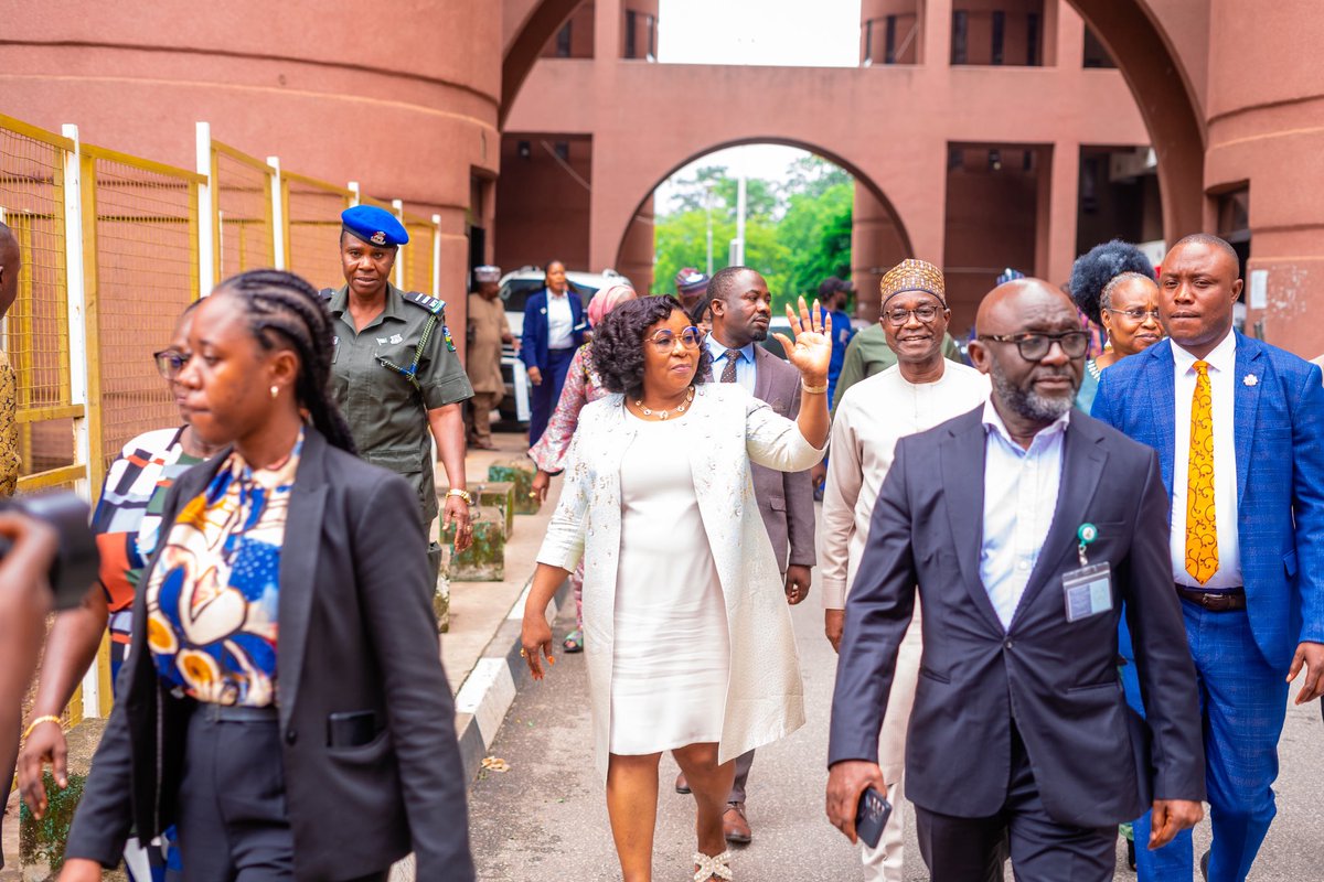 Didi Esther Walson-Jack, OON, mni tweet media