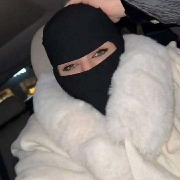 🌹🌹 🌹

ماذا تحتاج يوم الخميس الرد بكل احترام ؟ 😊🌸