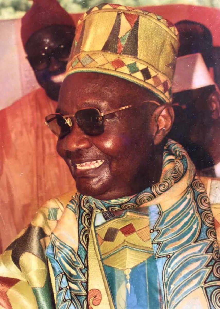 SalutHabib's tweet photo. Borom réé djou neex dji 🥹❤️😍
Borom saa Maam néna 
😂❤️🙌🏾 https://t.co/93sCumHQrr
