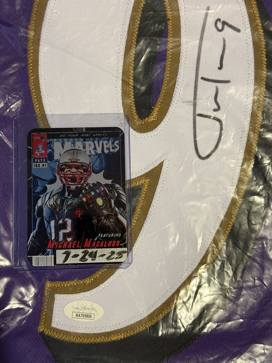 TequilaOperator's tweet image. My friend @ffShaneB needs 3 more people for Polly’s Playoff. I’m donating a signed Justin Tucker jersey to the winner! Let’s get this thing filled. It’s for a great cause!