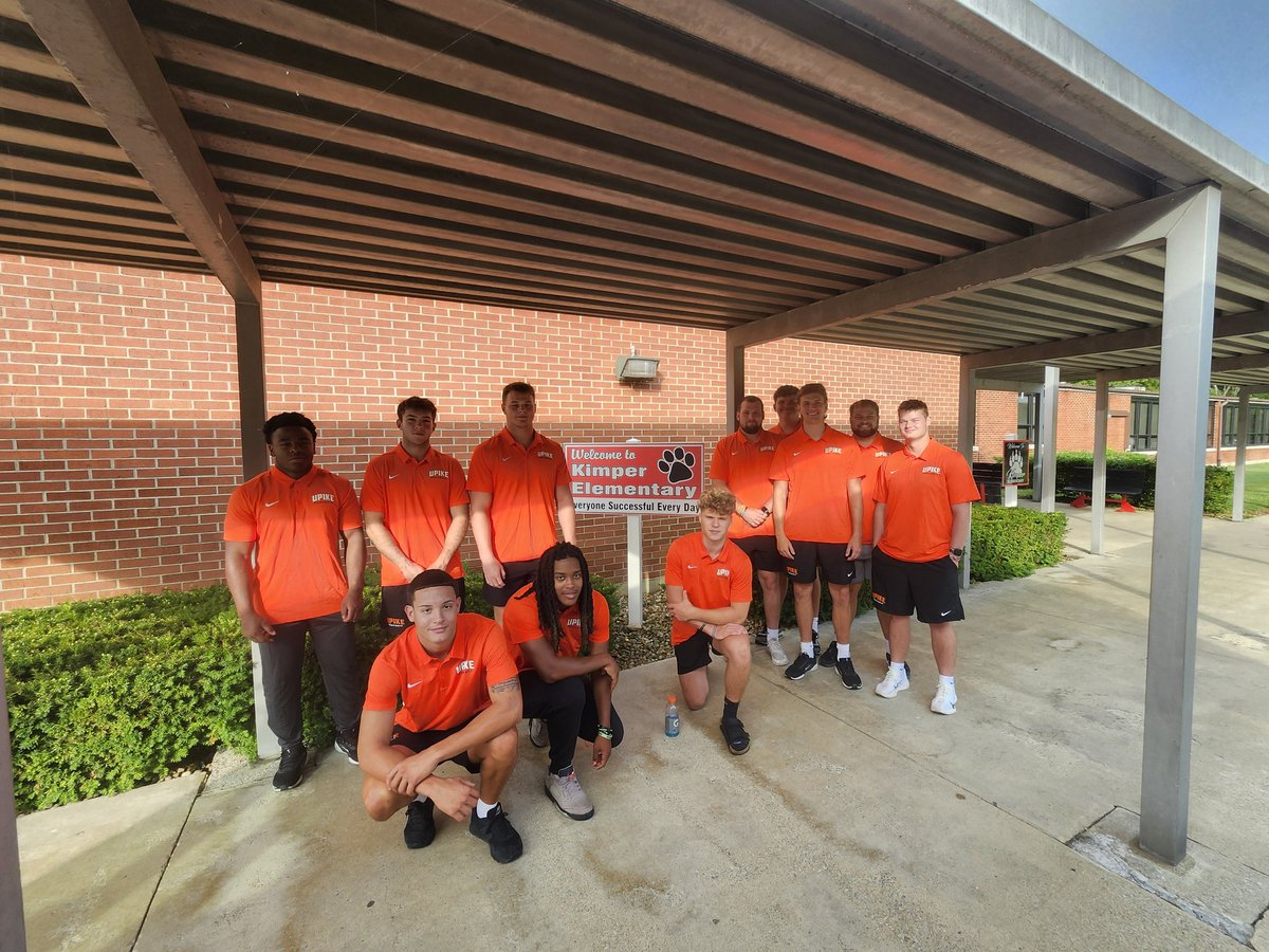 UPIKE FOOTBALL tweet media