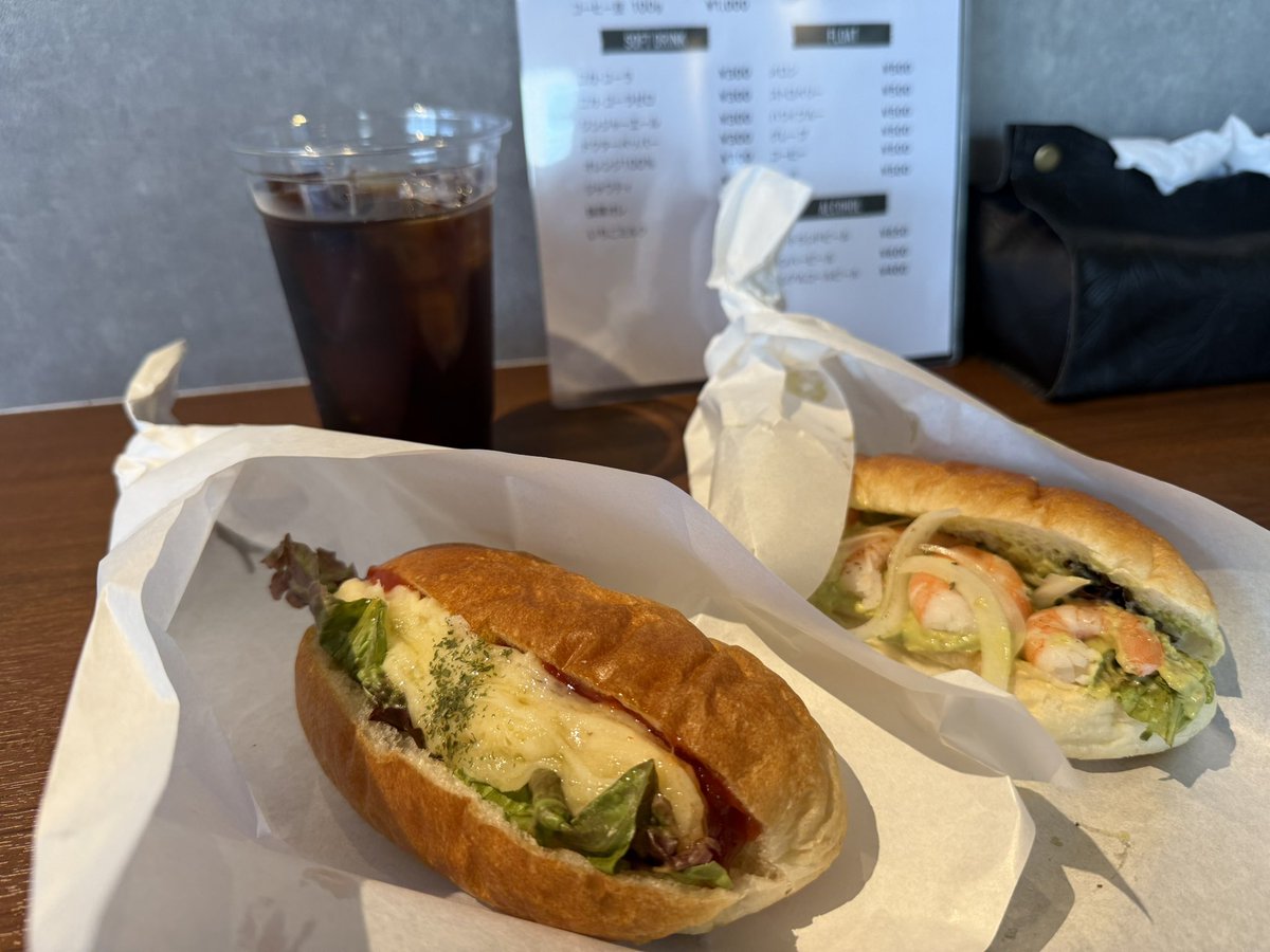 goroyan5656's tweet image. 仕事前にカフェでゆっくり
あ、仕事もう行きたくなくなった
#HUBSPOT