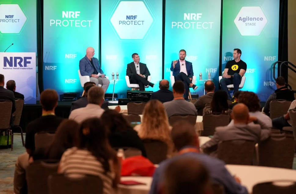🛡️ Retail leaders are uniting to combat rising violence in stores. At #NRFProtect, Auror launched the bold “50 in 5” mission: reduce violent retail crime by 50% in 5 years through collaboration with retailers, law enforcement &amp; communities. #RetailSafety bit.ly/4ltDvjJ