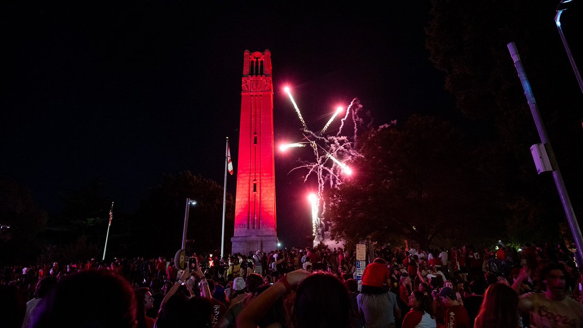 NCState's tweet photo. Your first college friends. Your first selfie with a Wuf. Your first taste of Howling Cow ice cream. 

There's a lot to experience, celebrate and explore during your first weeks as an NC State student. Here's how to make the most of #NCStateWWW: https://t.co/9isIiysNYA https://t.co/1KWzIrw8Bf