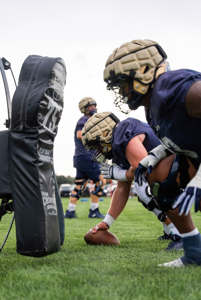 TheRightCats's tweet image. 𝐓𝐡𝐞 𝐃𝐨𝐧𝐉𝐨𝐲 𝐌𝐚𝐟𝐢𝐚 🤝

#BobcatBuilt | #GoCatsGo