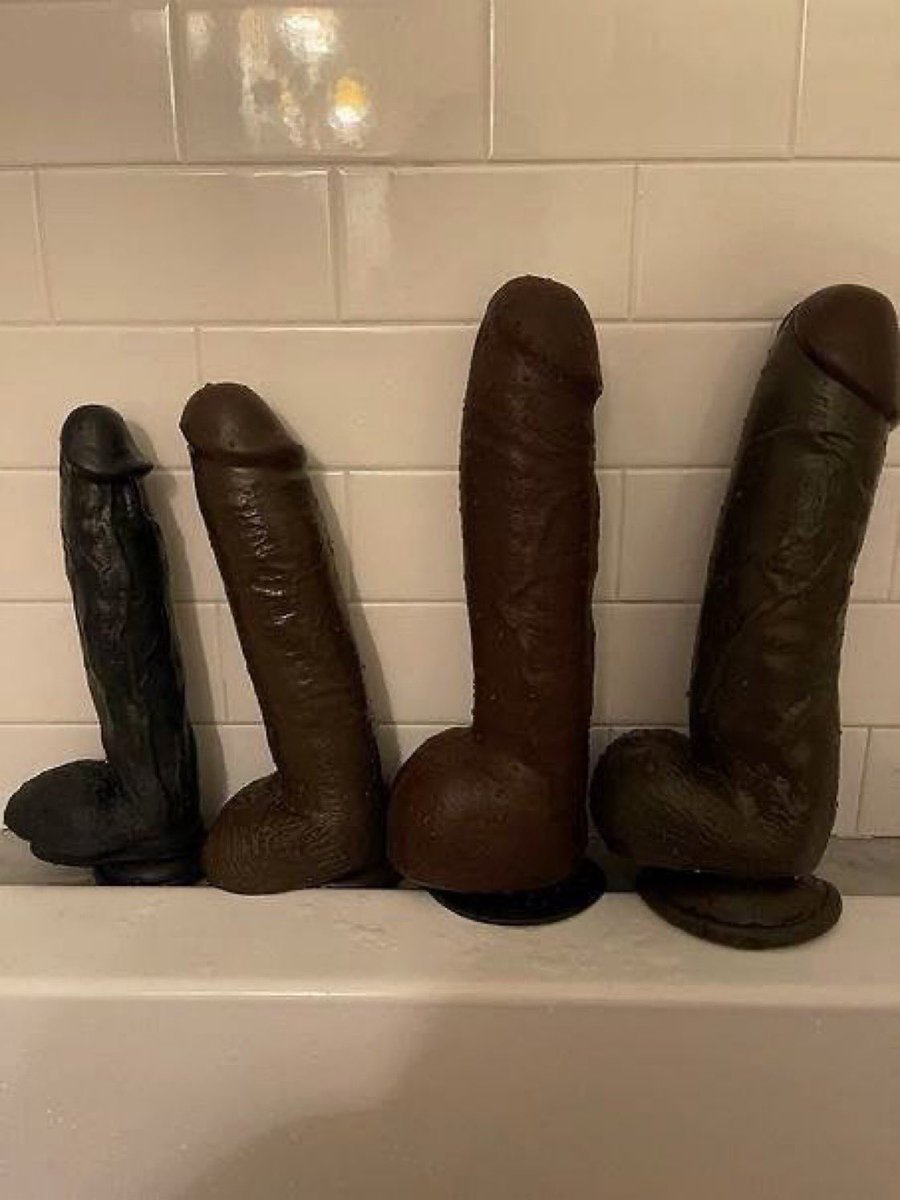 GoddessLnBBC's tweet photo. The hard life choices of a modern white boy ! 🍆 https://t.co/BvPh9PtB44