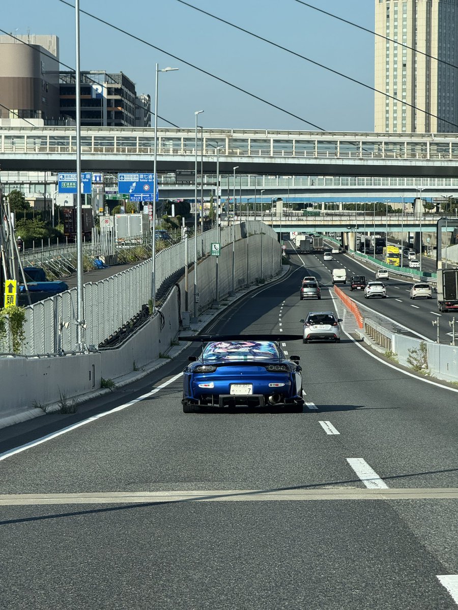 Howardfuruta's tweet photo. @cocoaFD3S @Kconcept_design はじめまして！先程はどうもでした！ https://t.co/6cYVKZlH3d