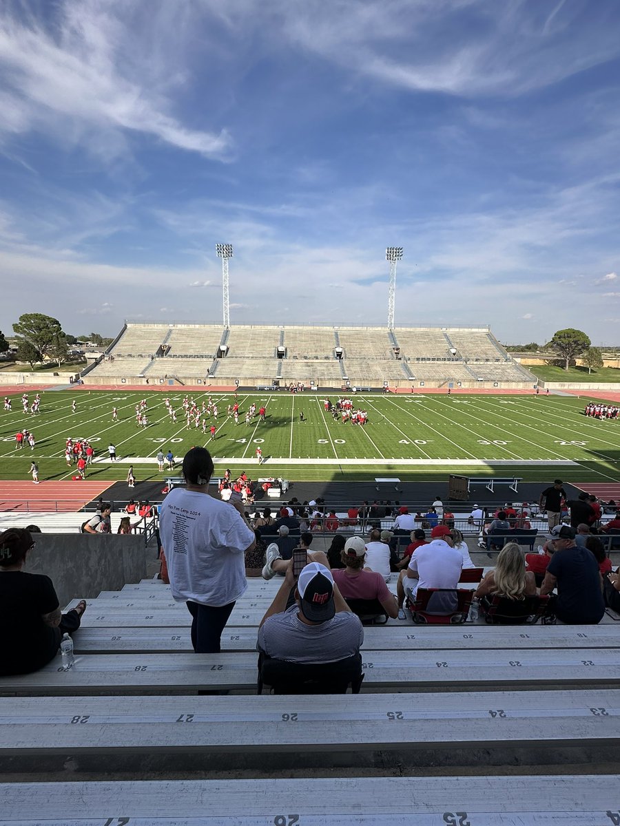 _SWatters_'s tweet image. It’s been many years since I’ve been in Ratliff Stadium. Brings back memories.