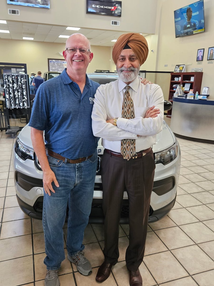 California New Car Dealers Association (@cncda) on Twitter photo CNCDA CFO, Michael Walsh, visited Turlock Chrysler Dodge Jeep RAM to connect with Board Member, Devinder Singh Bains. We’re always glad to spend time with our members and strengthen the ties that drive our Association forward.
#CNCDA CNCDA CFO, Michael Walsh, visited Turlock Chrysler Dodge Jeep RAM to connect with Board Member, Devinder Singh Bains. We’re always glad to spend time with our members and strengthen the ties that drive our Association forward.
#CNCDA