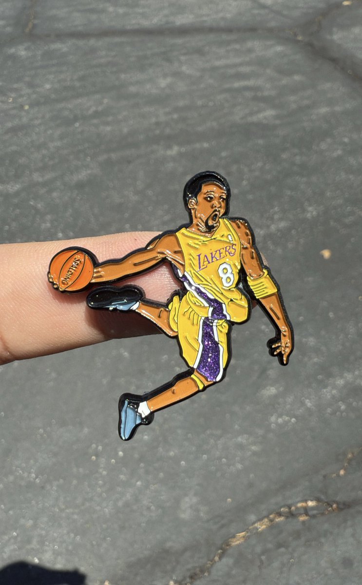 Y K B pins 🏴‍☠️ tweet media