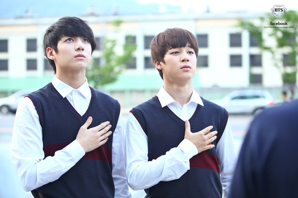 allens_bts's tweet photo. 대한독립만세🇰🇷🐰🐥
#kookmin #jikook #광복절 https://t.co/tN1ENCByhT