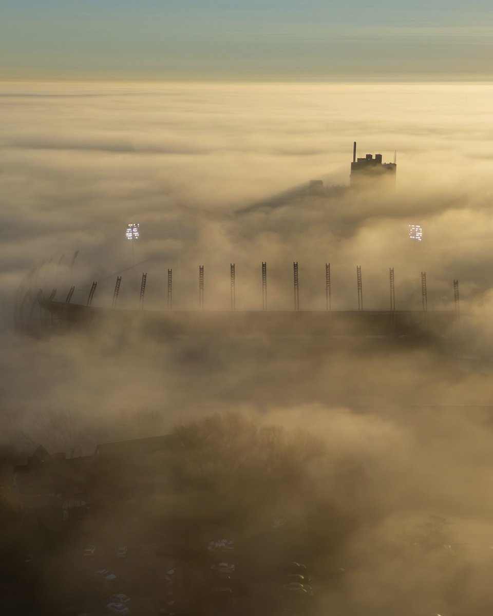 Drone Lawrence tweet media