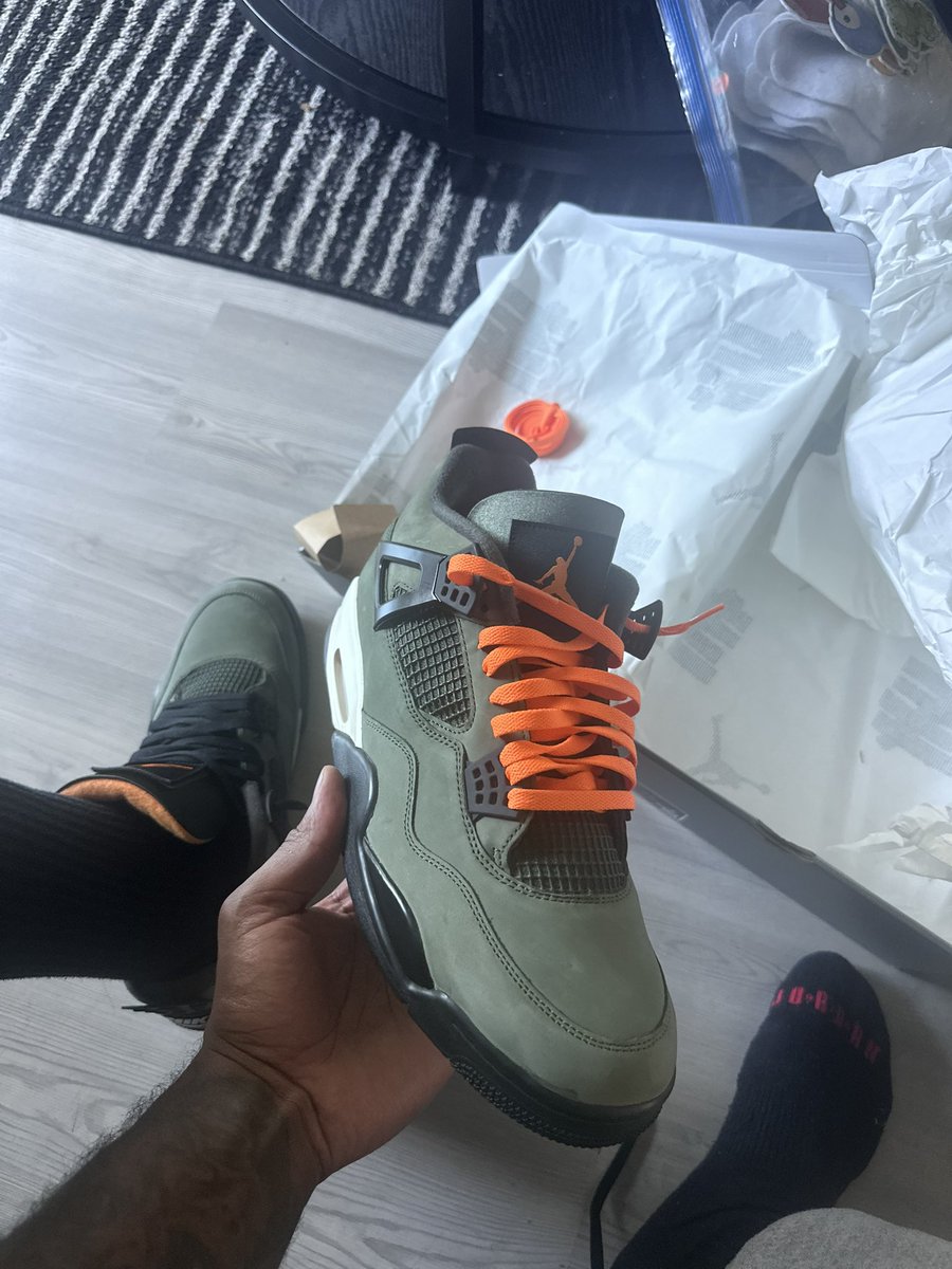 double_double24's tweet image. Shipped yesterday delivered today 👌🏾🔥🔥@UNDEFEATEDinc