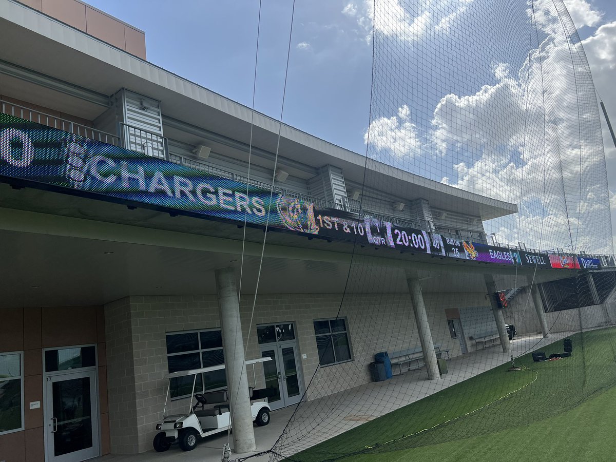 CoachEHolmes's tweet photo. I’m super proud of the Freshman @ACHS_ChargerFB team!  They showed up Charged Up ⚡️for today’s scrimmage against the Katy Freeman Eagles. We have work to do. #thetexasway https://t.co/jrpAdZslHB