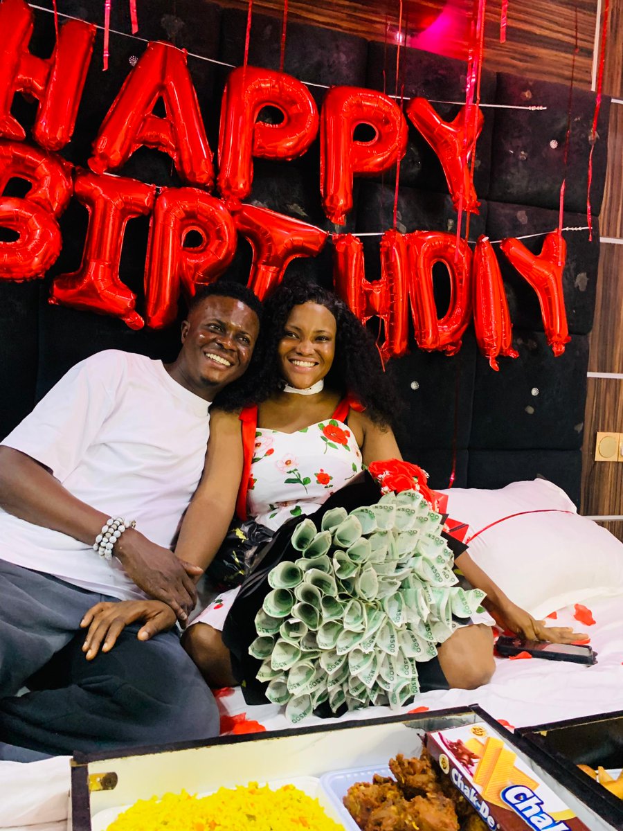 MathiasComb's tweet image. 💖 Celebrating My Queen 💖
Today, I celebrate not just your birthday, but the amazing gift you are to me and to the world.
 
 #HappyBirthday #QueenOfMyHeart #MathiasComb #LoveCelebration #BlessedToHaveYou #BirthdaySurprise #CoupleGoals