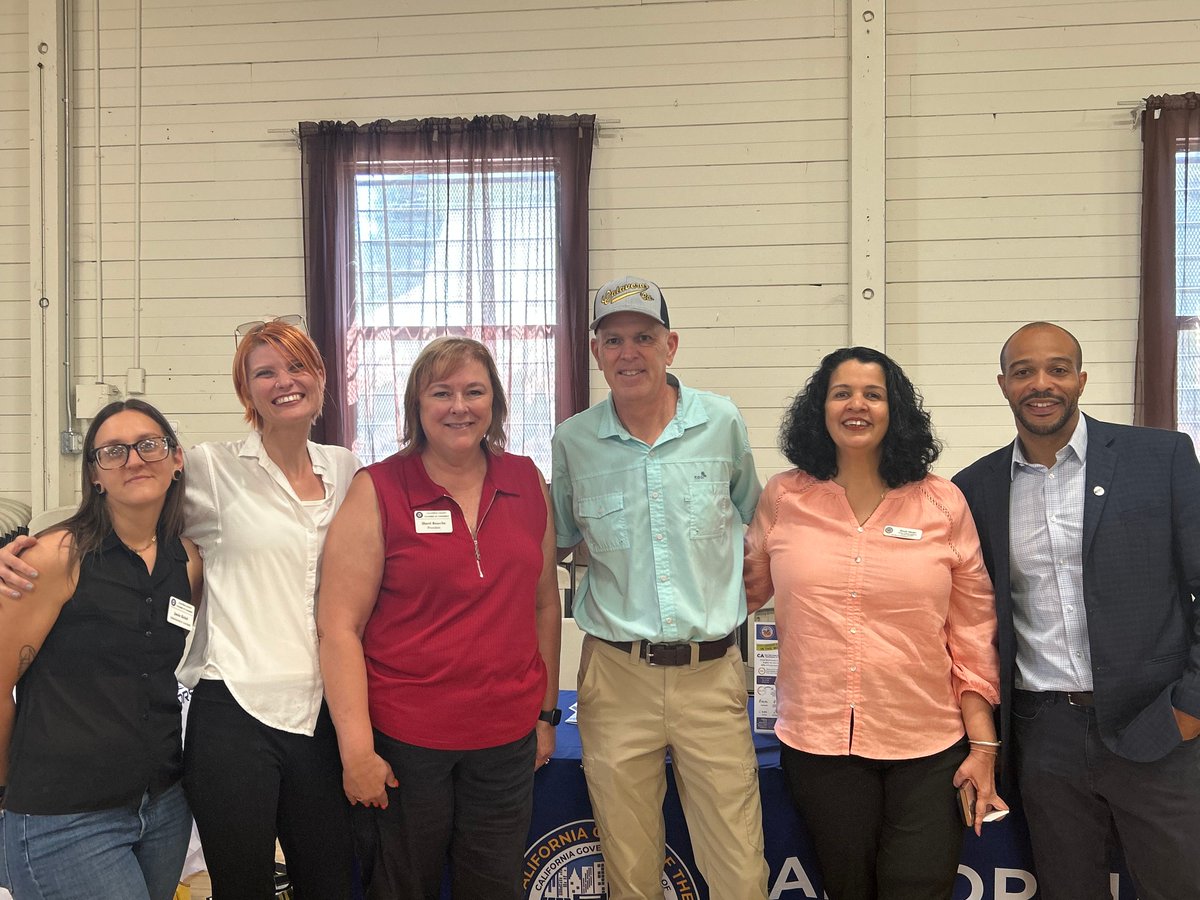 CaliforniaOSBA's tweet image. 🌄 On Aug 6, CalOSBA joined The Summit in San Andreas connecting rural business owners with state &amp;amp; federal leaders!

Team members Bob Adams &amp;amp; Shruti Narain shared insights on resiliency &amp;amp; funding. 📸 Shoutout to Isaiah Green, also representing CalOSBA!

#CalOSBA #SmallBizCA