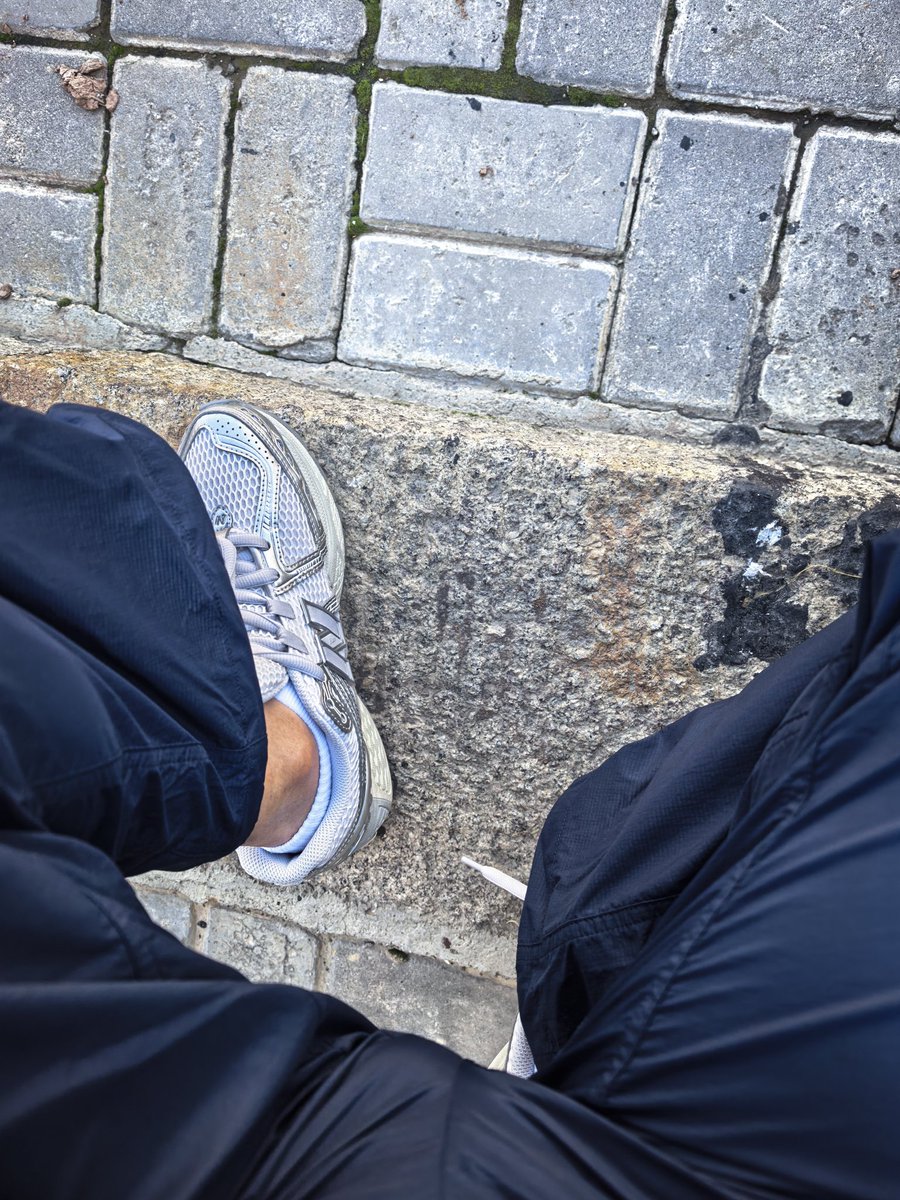 旅游最麻烦的就是袜子和内裤。老婆准备的一次性内裤很像成人纸尿裤