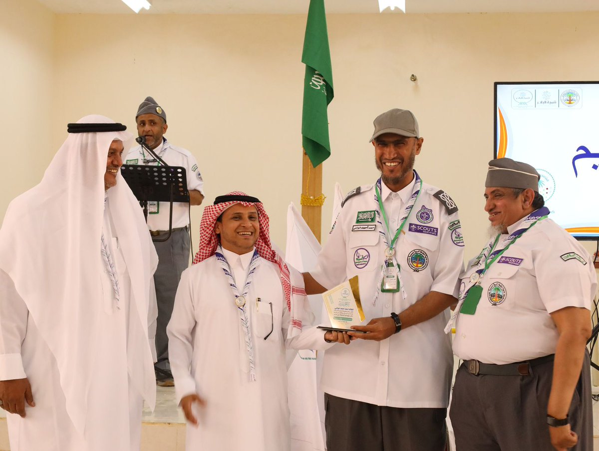 scouts_org_sa's tweet photo. اختتمت جمعية الكشافة العربية السعودية أمس، فعاليات الدراسة المتقدمة للشارة الخشبية، التي نظمتها الجمعية واستضافتها جمعية التنمية بالباحر في منطقة جازان، بمشاركة 40 دارساً من مختلف قطاعات الجمعية بالمملكة. https://t.co/wfQl7y5GhT https://t.co/MGJ01XLBy9