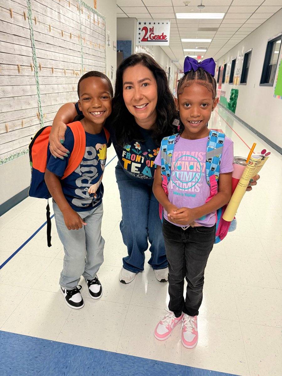 Laura W. Bush Elementary tweet media