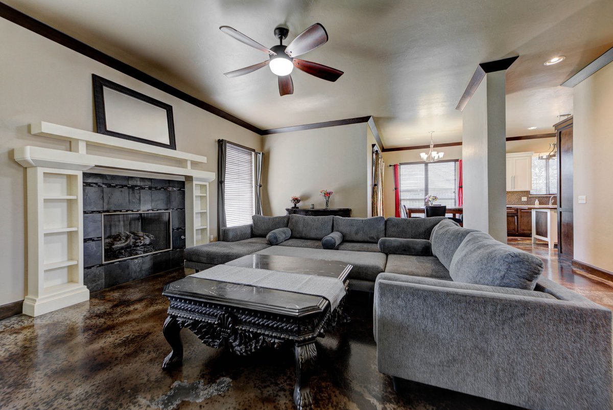 GulikersRealty's tweet photo. 🏡Featured Listing: 12600 Olivine Terrace Oklahoma City, OK 73170

📌Rockport Neighborhood
📌Moore School District
📌3 Bed | 2.1 Bath | 2,919 Sqft.

REAL ESTATE WITH RESULTS.
405-203-6709
https://t.co/McSlWwMuSN

#justlisted #okcproperties #rockport #mooreschools #homes #okchomes https://t.co/tpIC9Hp52j
