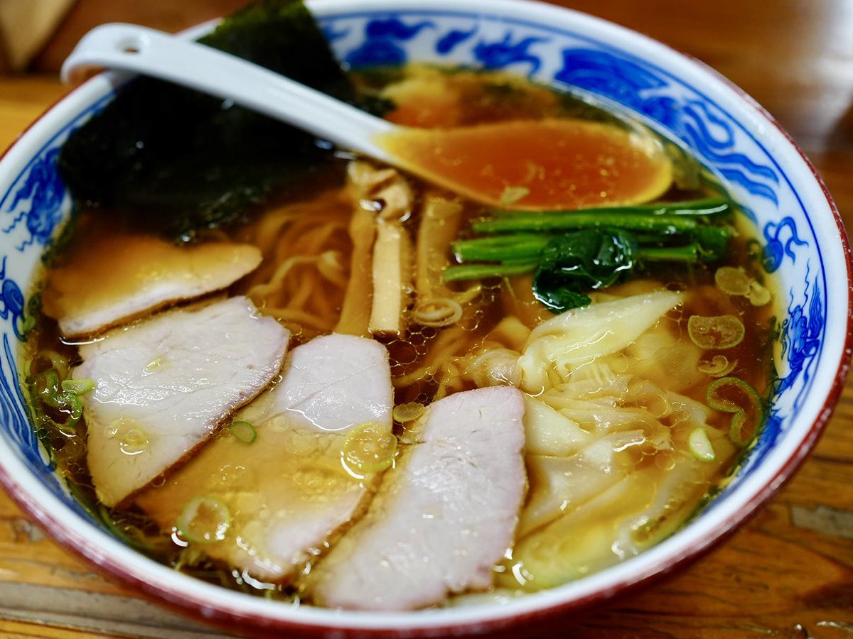sarusaru77's tweet photo. お久しぶりとらちゃん
#とら食堂
#ラーメン
#ワンタン麺
#素敵な丼顔 https://t.co/jQzfJTfKxO