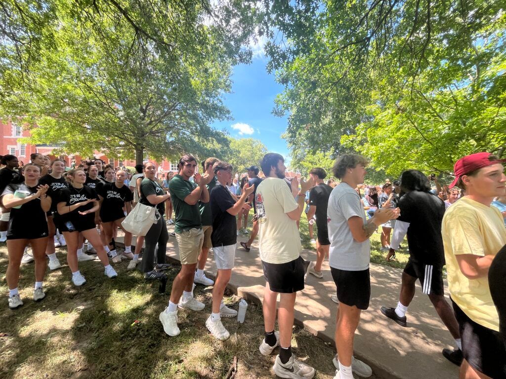 For the third year in a row, WWU's class of new, incoming students for the Fall semester is one of the biggest in university history.  news.williamwoods.edu/william-woods-…