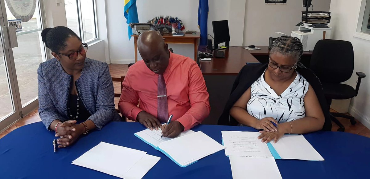 Saint Lucia and OAS Sign Project Agreement "Enhancing the Climate Resilience of Women in Underserved Communities in Saint Lucia" on 6 August 2025
It will be implemented over a 30-month period. Beneficiaries will include women from selected underserved communities in Saint Lucia.